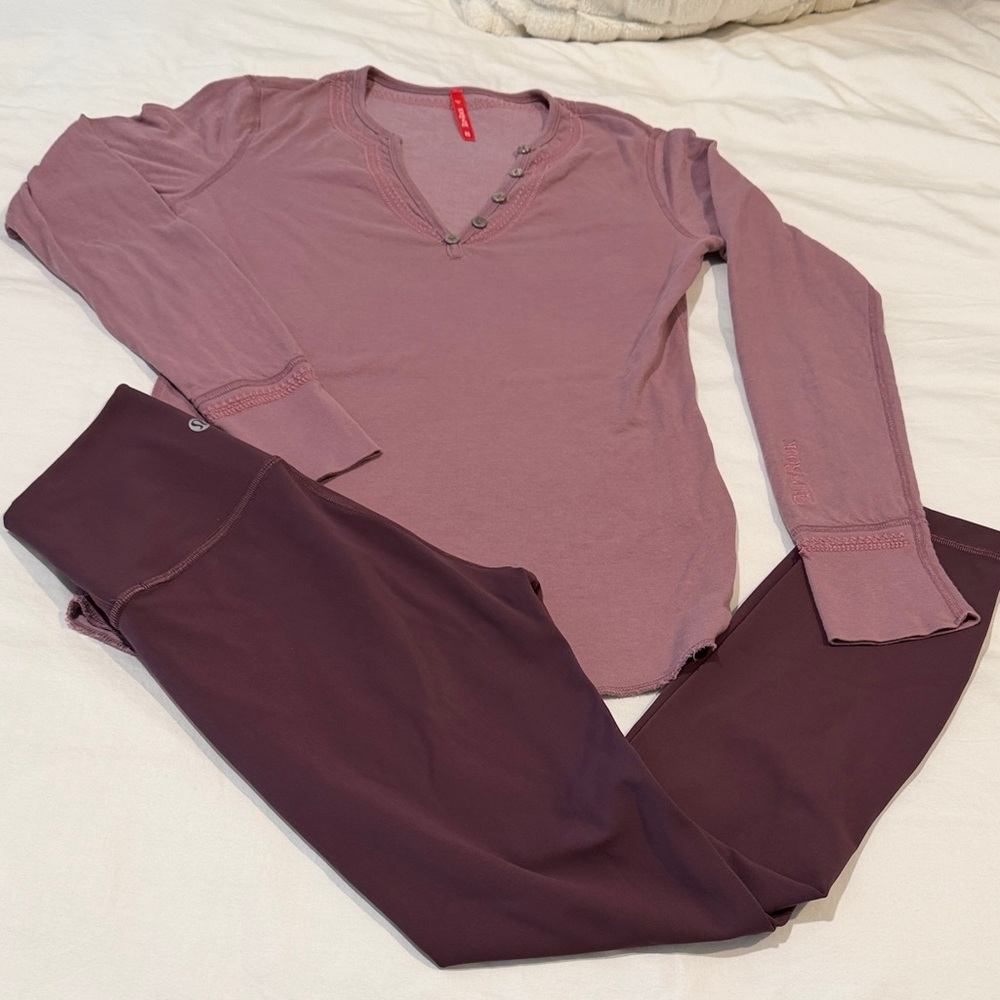 Alp N Rock top with Lululemon leggings Women's Set